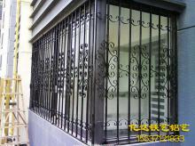  铁艺防护窗 1