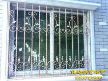  铁艺防护窗 7